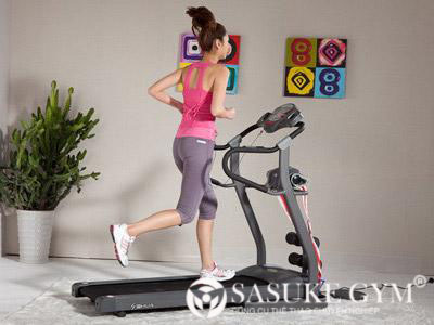 Sử dụng máy chạy bộ để giảm cân