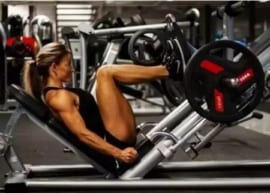Ngồi đẩy tạ chân trên máy sao cho hiệu quả? Seated Leg Press