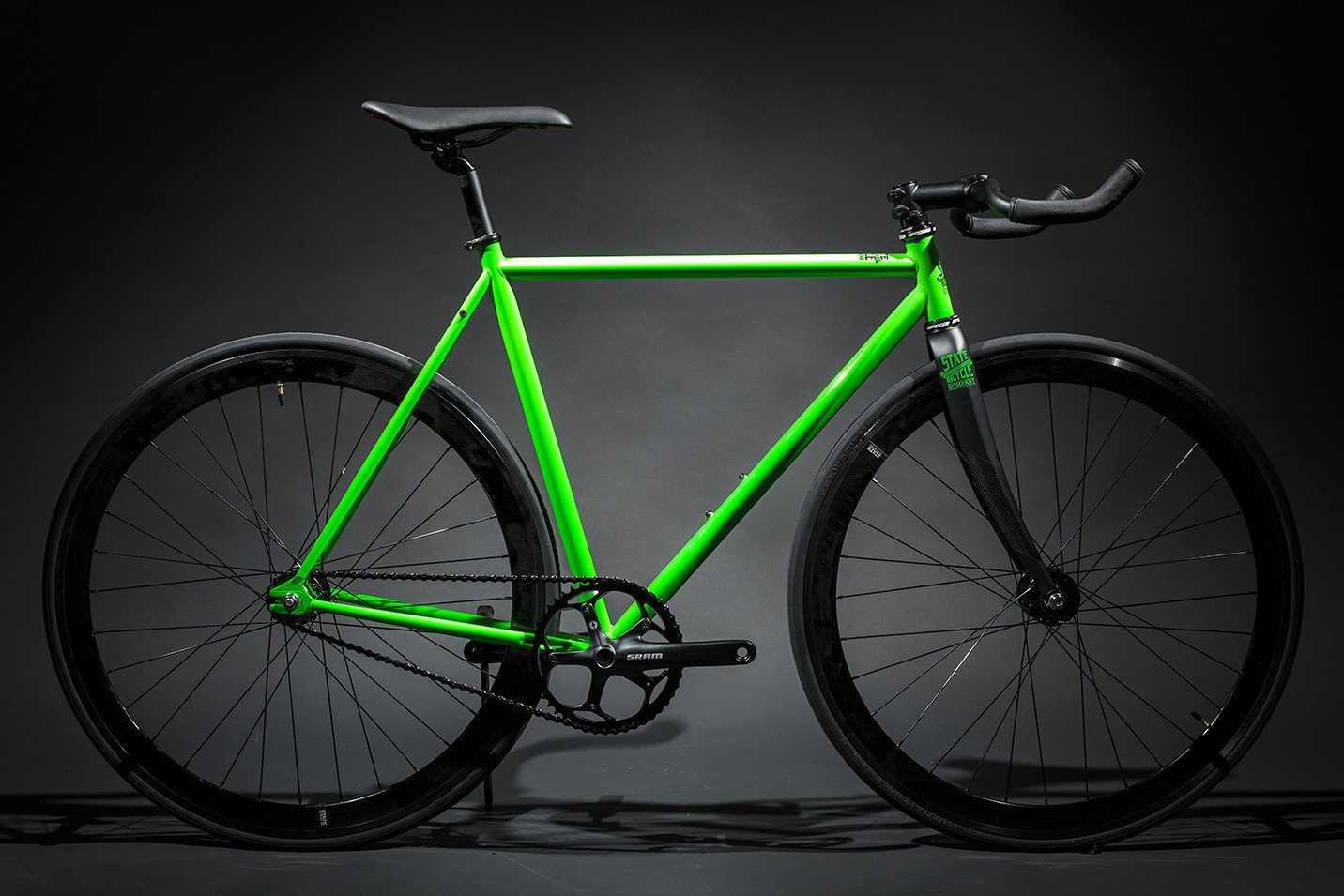 cac-kieu-dap-the-duc-pho-bien-hien-nay