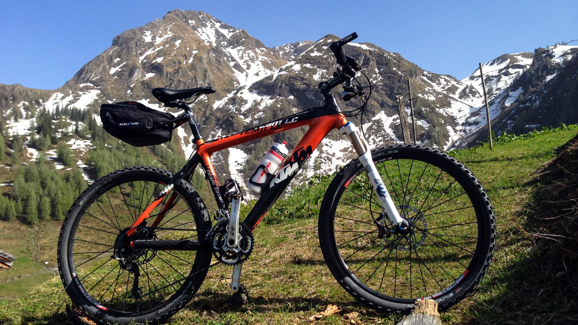 cac-kieu-dap-the-duc-pho-bien-hien-nay