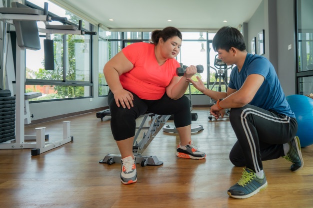 Bài Tập Ngồi Với Tạ Hiệu Quả  Với Người Thừa Cân