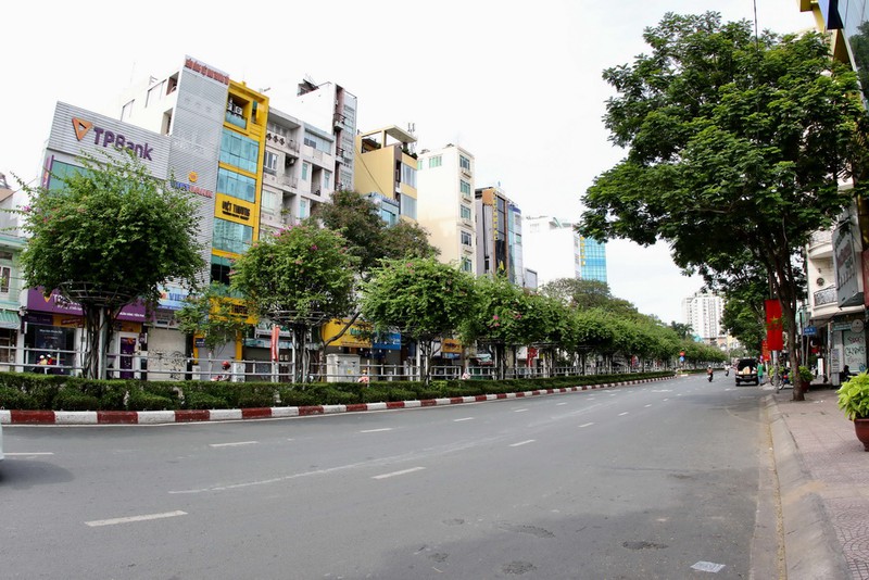 Thành Phố Lớn Tại Việt Nam Dãn Cách Xã Hội
